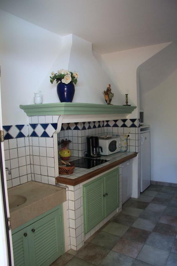 Avec Patio Et Garage Centre Et Appartement Sanary-sur-Mer