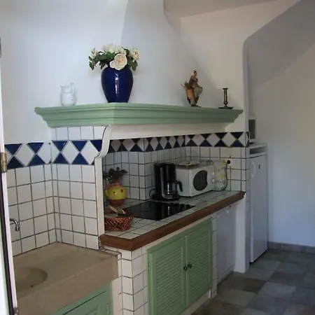Appartement Avec Patio Et Garage Centre Ville Et Plage Sanary-sur-Mer Buitenkant foto
