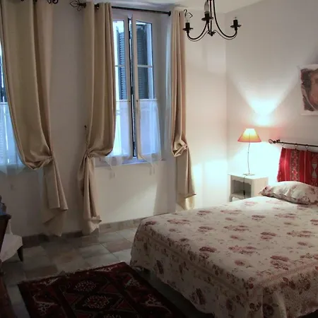 Appartement Avec Patio Et Garage Centre Ville Et Plage Sanary-sur-Mer Buitenkant foto